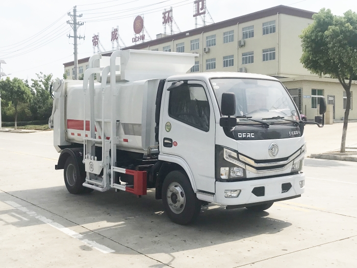 東風多利卡餐廚垃圾車